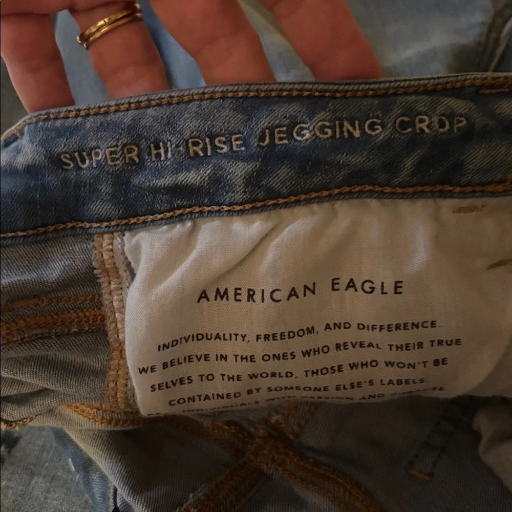 American Eagle Outfitters Light Blue Denim Jeggings. Size 14. EUC. - Picture 3 of 5